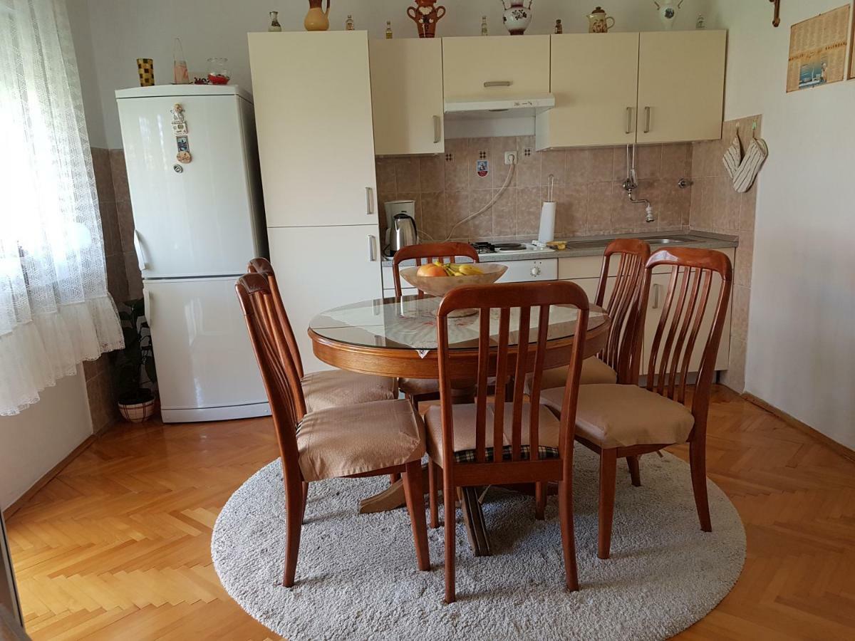 Apartment Marija & Iko Trogir Eksteriør billede