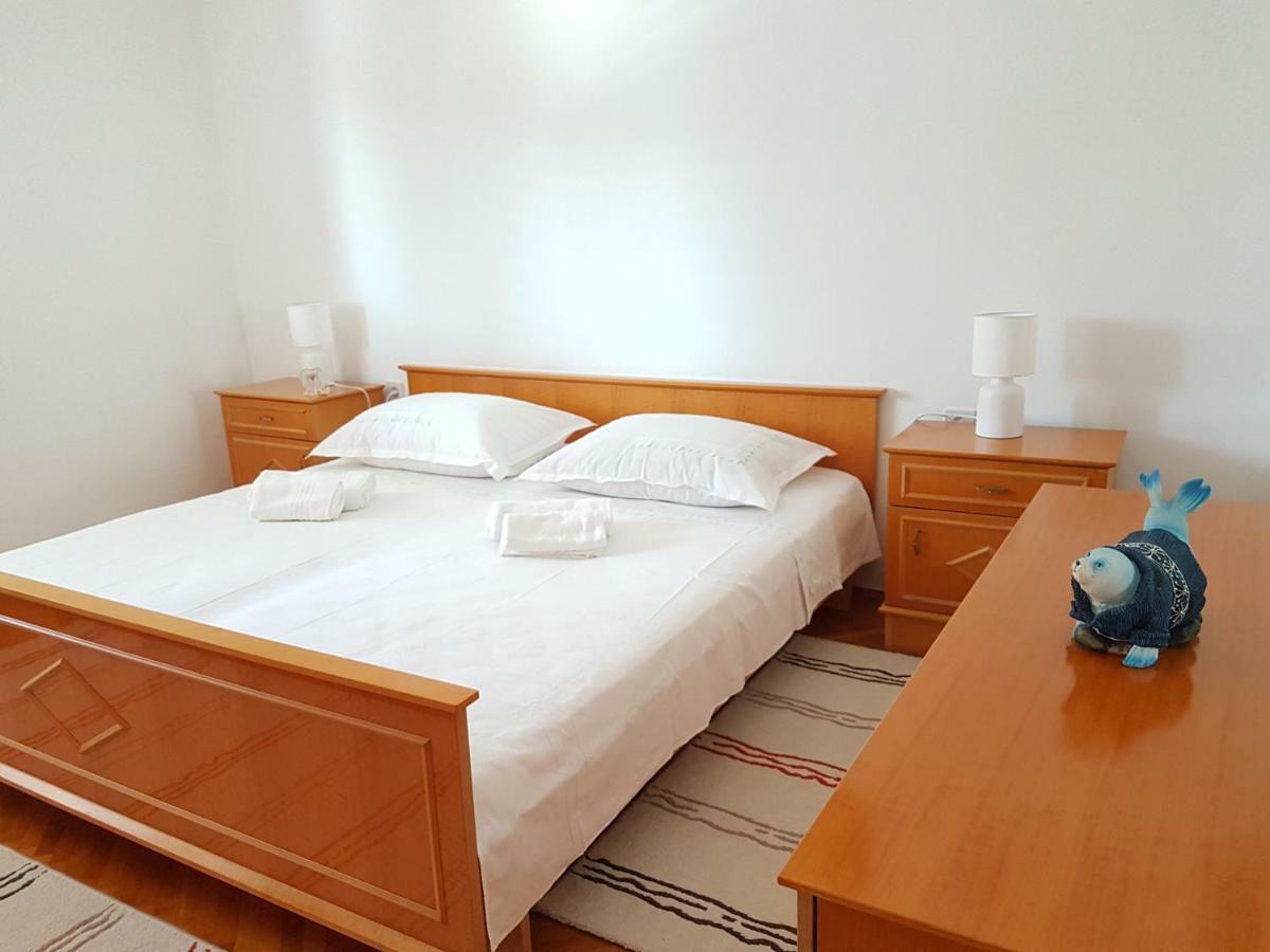 Apartment Marija & Iko Trogir Eksteriør billede